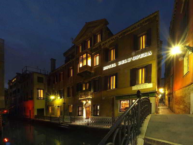 Dell'opera Venezia